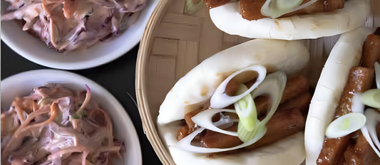 Korean BBQ Roe in Hirata Buns